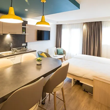Neptunia Apartmanhotel